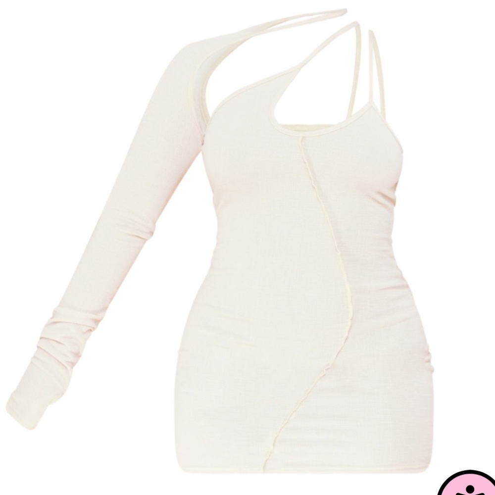 Brand new never worn pretty little thing shape white dress!